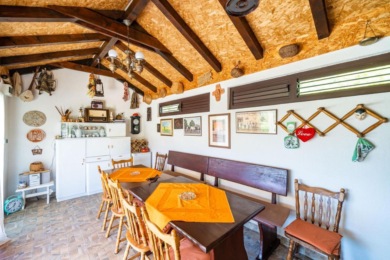 Apartment Laurel Leaf Lovorno Exterior foto