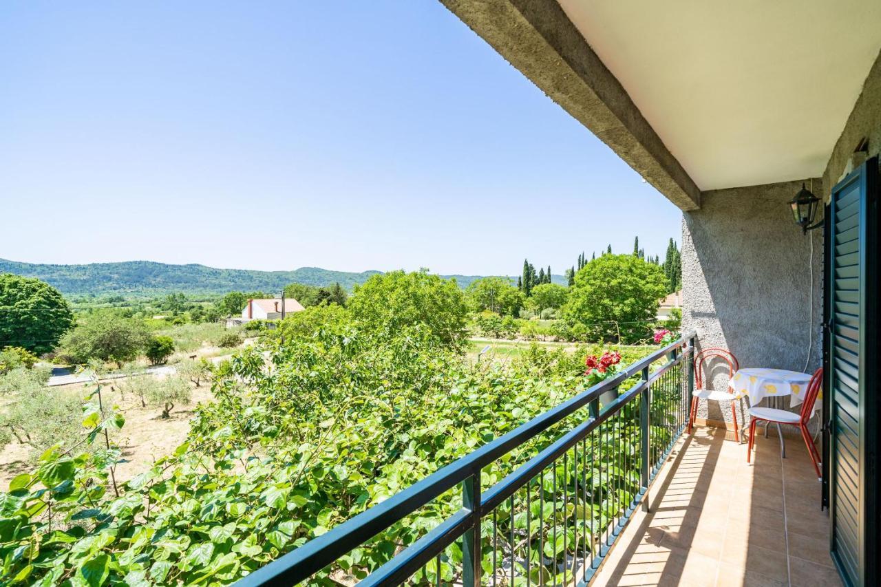 Apartment Laurel Leaf Lovorno Exterior foto