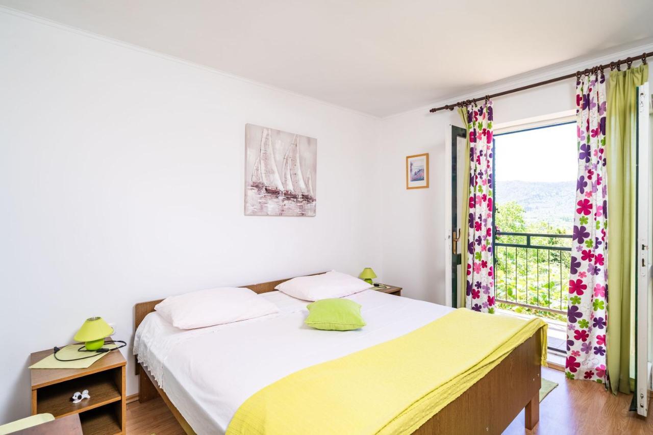 Apartment Laurel Leaf Lovorno Exterior foto