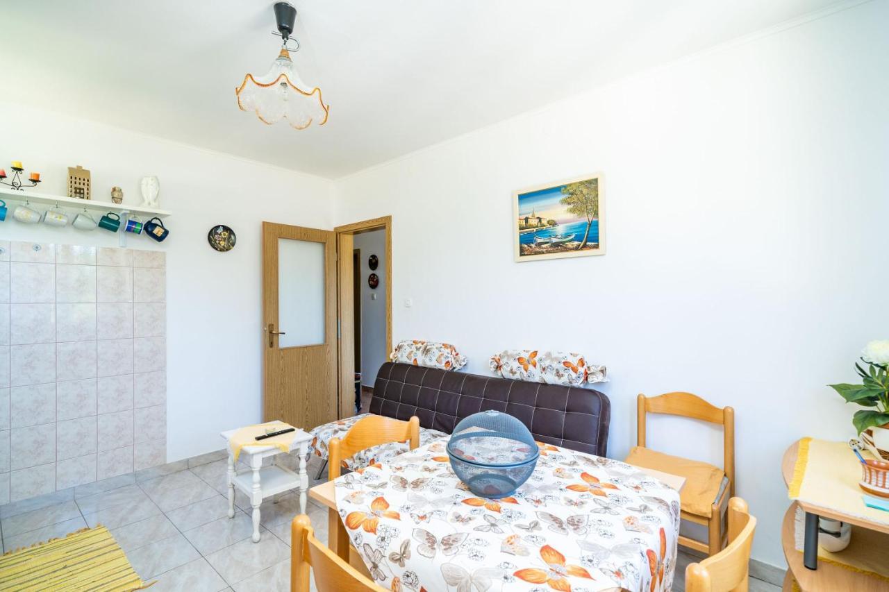 Apartment Laurel Leaf Lovorno Exterior foto